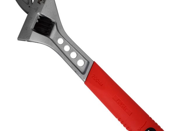 ADJUSTABLE GAUGED WRENCH RUBBER HANDLE 8"/24MM OPEN