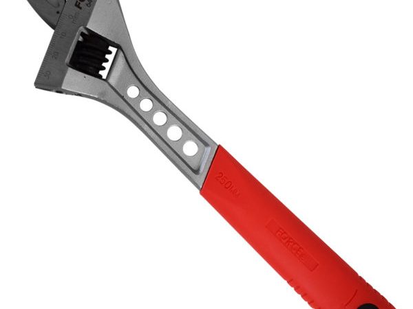 ADJUSTABLE GAUGED WRENCH RUBBER HANDLE 10"/29MM OPEN