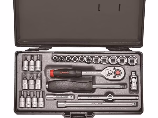 FORCE 27PC 1/4"DR. 6PT COMBINATION SOCKET SET 4-14MM 72 TEETH
