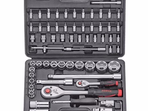 FORCE 68PCs 1/2" & 1/4"dr Socket Set 12PT