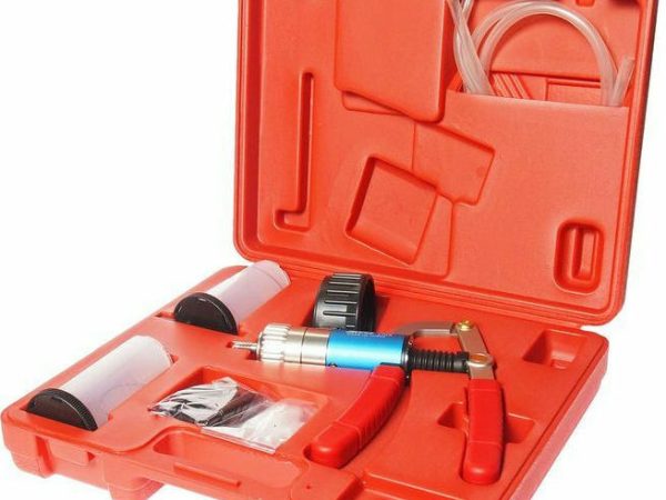 FORCE VACUUM TESTING/BRAKE BLEEDING KIT
