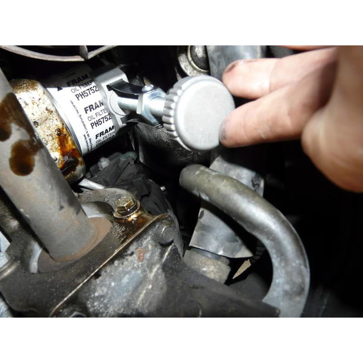 Oil filter wrench