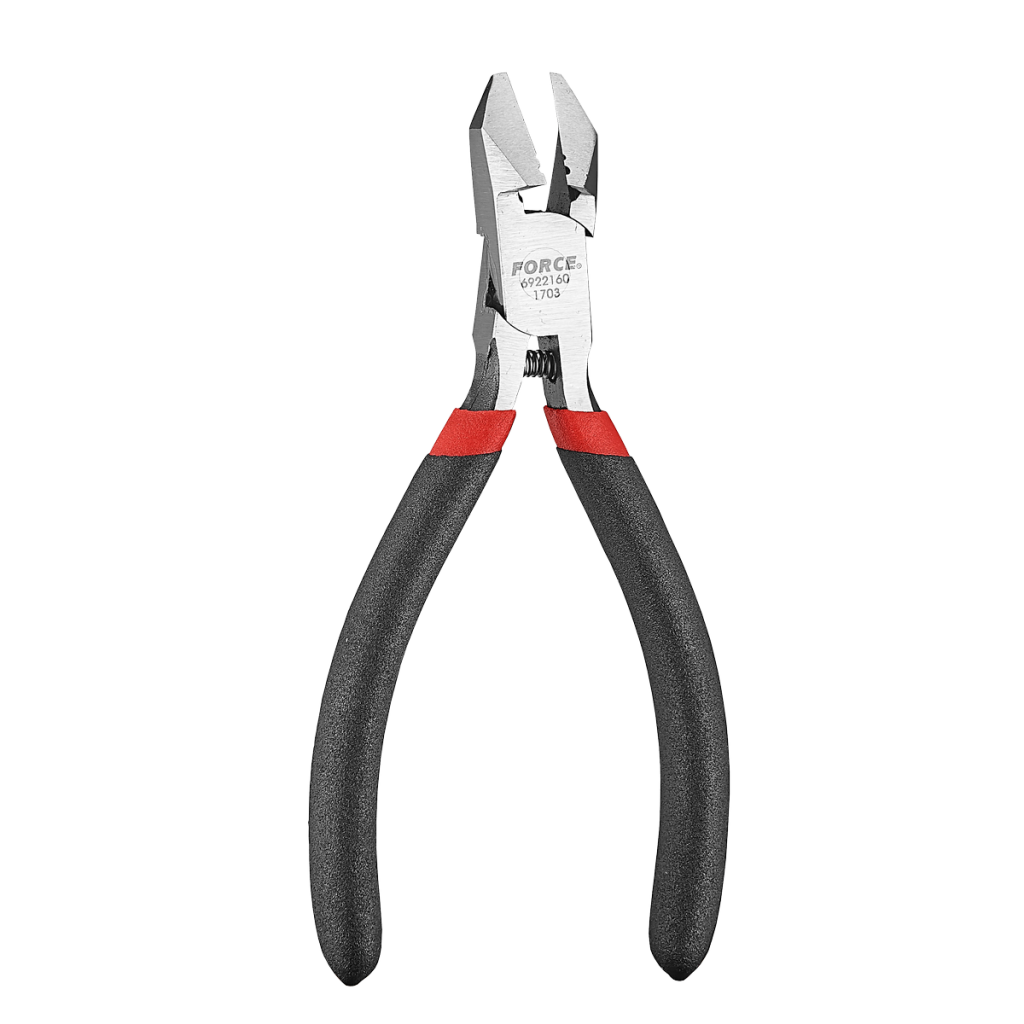 Diagonal cutting pliers