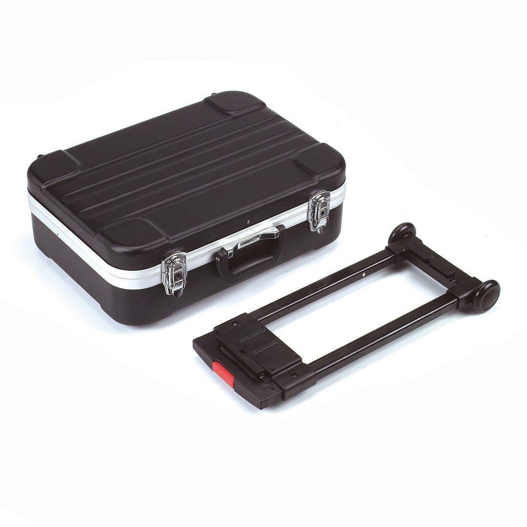 Force Black suitcase with 107pc tools