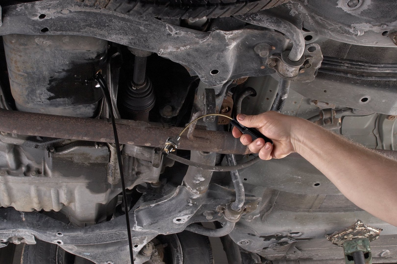 Force Magnetic Oil Drain Grip Tool