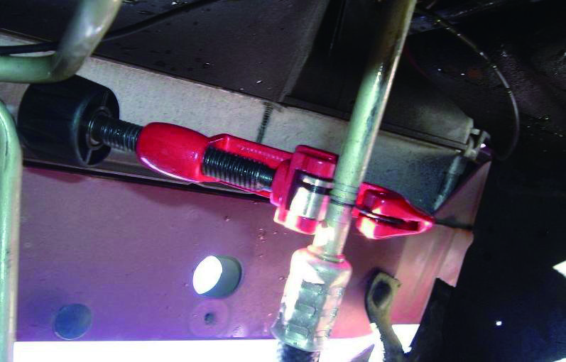 Force Telescopic tubing cutter