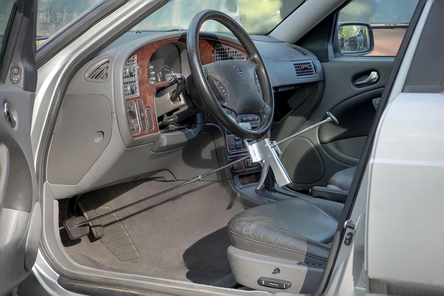 Force Steering Wheel Holder and Pedal Depressor Kit