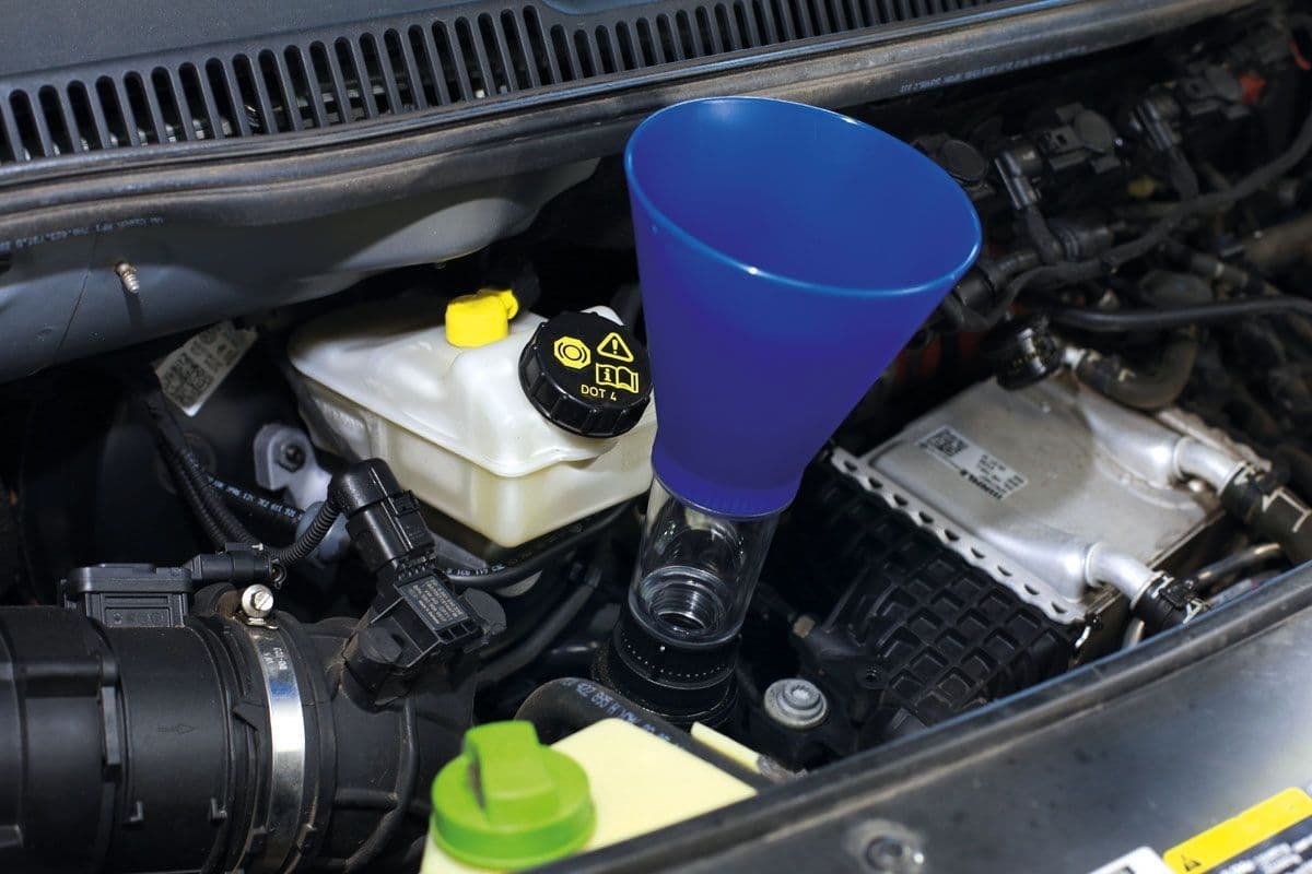 Force Oil Funnel for VAG