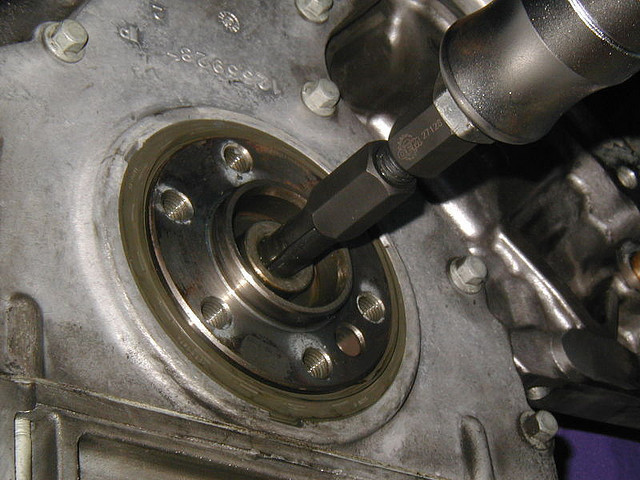 Force Blind hole bearing puller