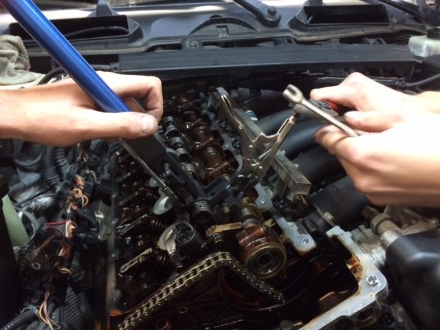 Force Valvetronic Spring Remover/Installer BMW N51, N52, N53