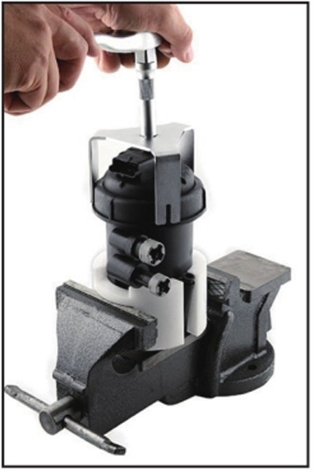 Force Diesel Fuel Filter Removal Tool Set